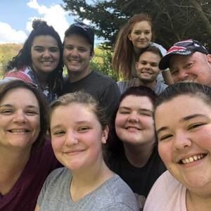 Meet your Posher, Ally